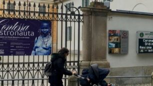 Sportelli di Spazio Città:  una donna protesta per non essere stata ammessa. Ha l’esenzione dal vaccino ma non il green pass