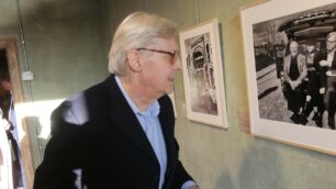 Mostra inaugurata da Vittorio Sgarbi nel belvedere di Villa Reale