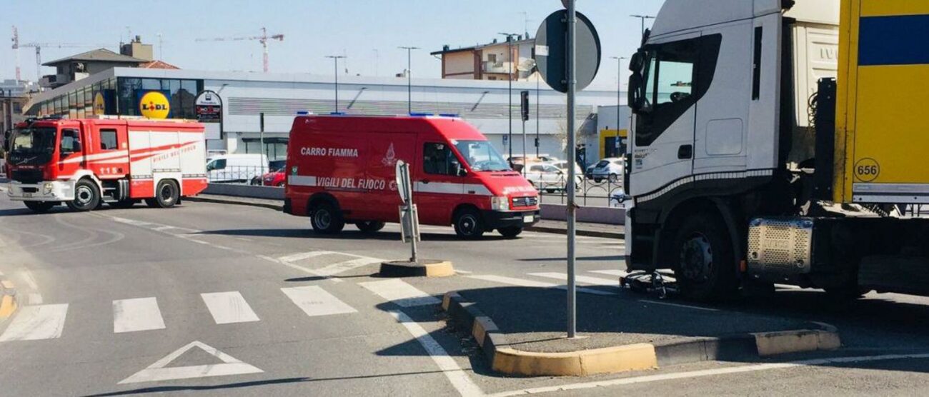 Donna investita in via Zanella a Lissone (foto VvFf)