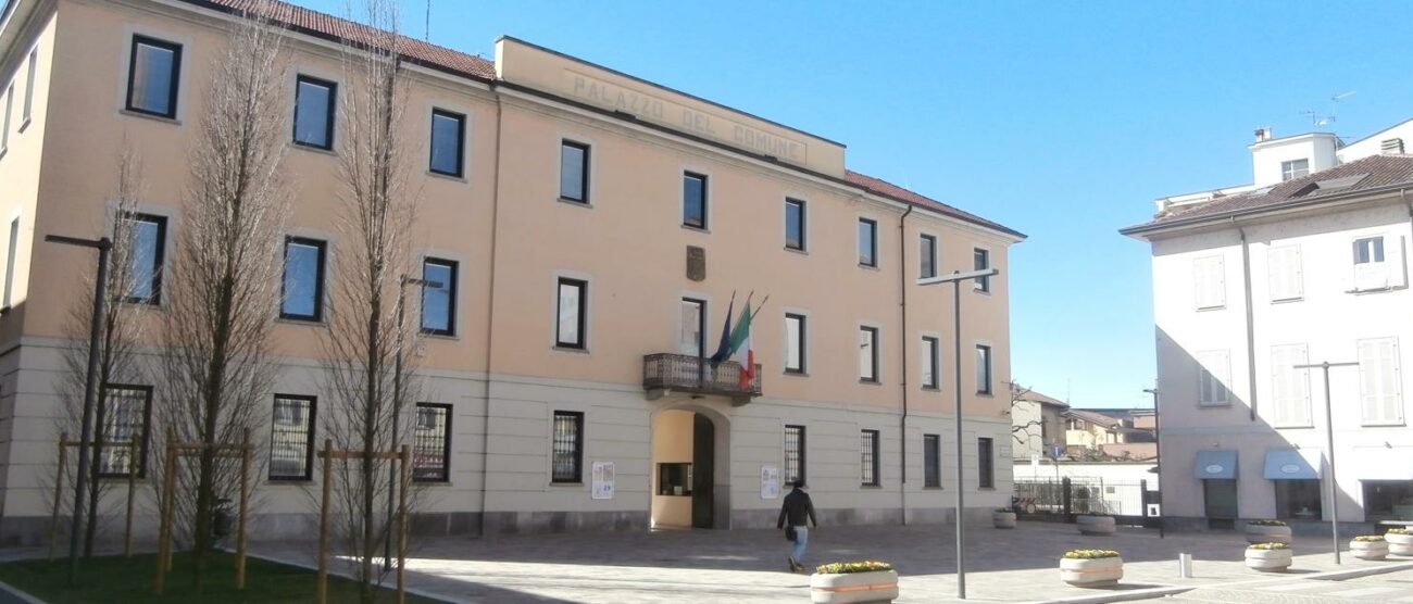 Meda  piazza Municipio