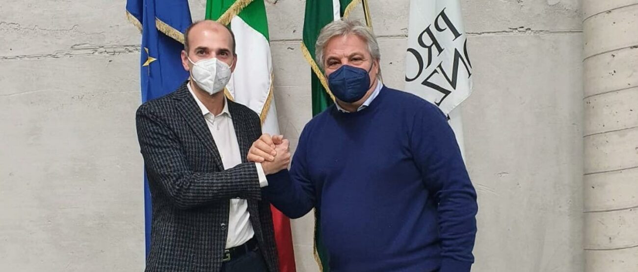 Il presidente della Provincia di Monza, Luca Santambrogio, e il sindaco di Briosco, Antonio Verbicaro