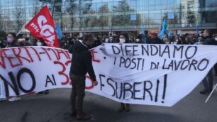 Presidio e corteo dei lavoratori Verti