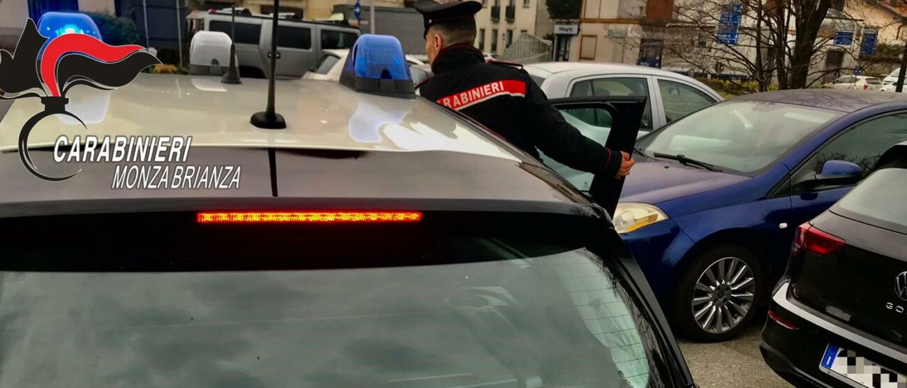 Carabinieri a Veduggio (foto Carabinieri)