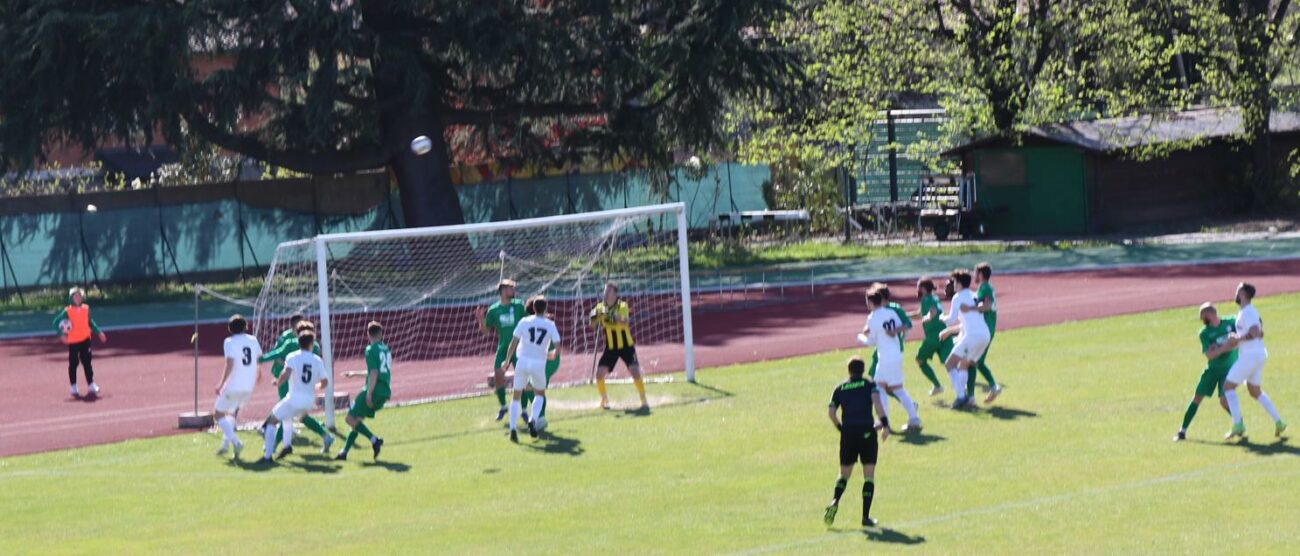 Nel serrate finale il Vis Nova ha provato forzare la retroguardia dei lambraioli senza esito alcuno