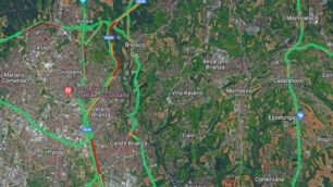 In rosso il traffico sulla Valassina, direzione nord, intorno alle 10.30 di lunedì 18 aprile