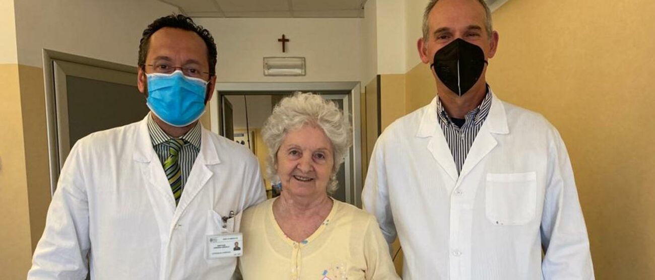 Vimercate operazione chirurgica colon Nella foto Christian Cotsoglou a sinistra Gianfranco Deiana e in mezzo la paziente