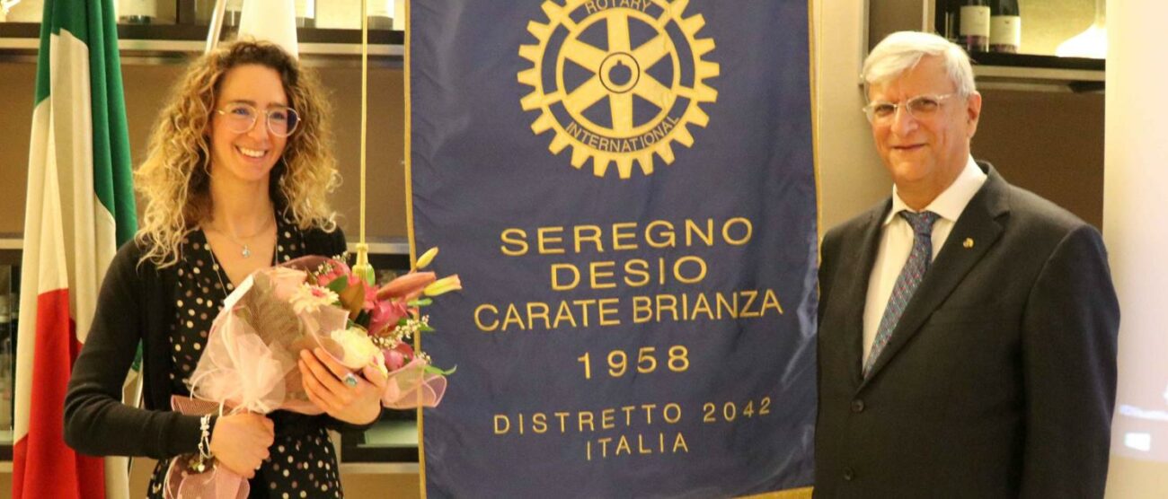 La giovane filosofa Magda Fontanella col presidente del Rotary Sedeca, Gilberto Chiarelli