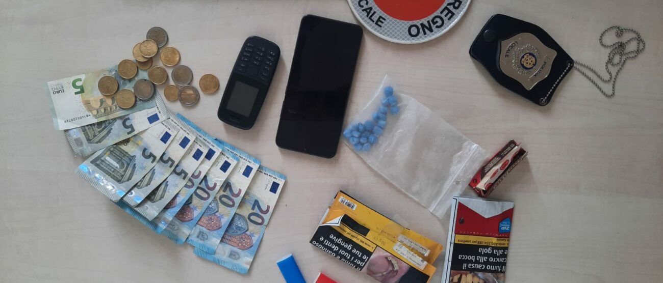 La droga sequestrata dalla polizia locale di Seregno