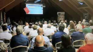 Sala piena a Lissone per la presentazione del centrodestra