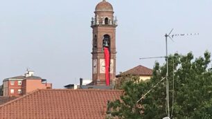 striscione rossonero vimercate santuario