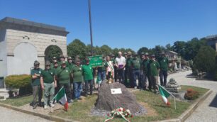 Villasanta nuovo monumento alpini in cimitero