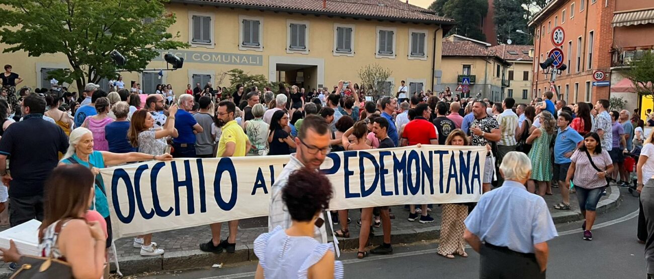 La manifestazione contro Pedemontana ad Arcore