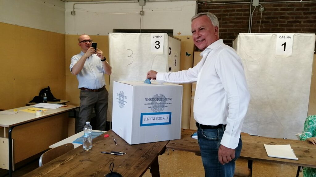 Monza: Dario Allevi al voto al ballottaggio