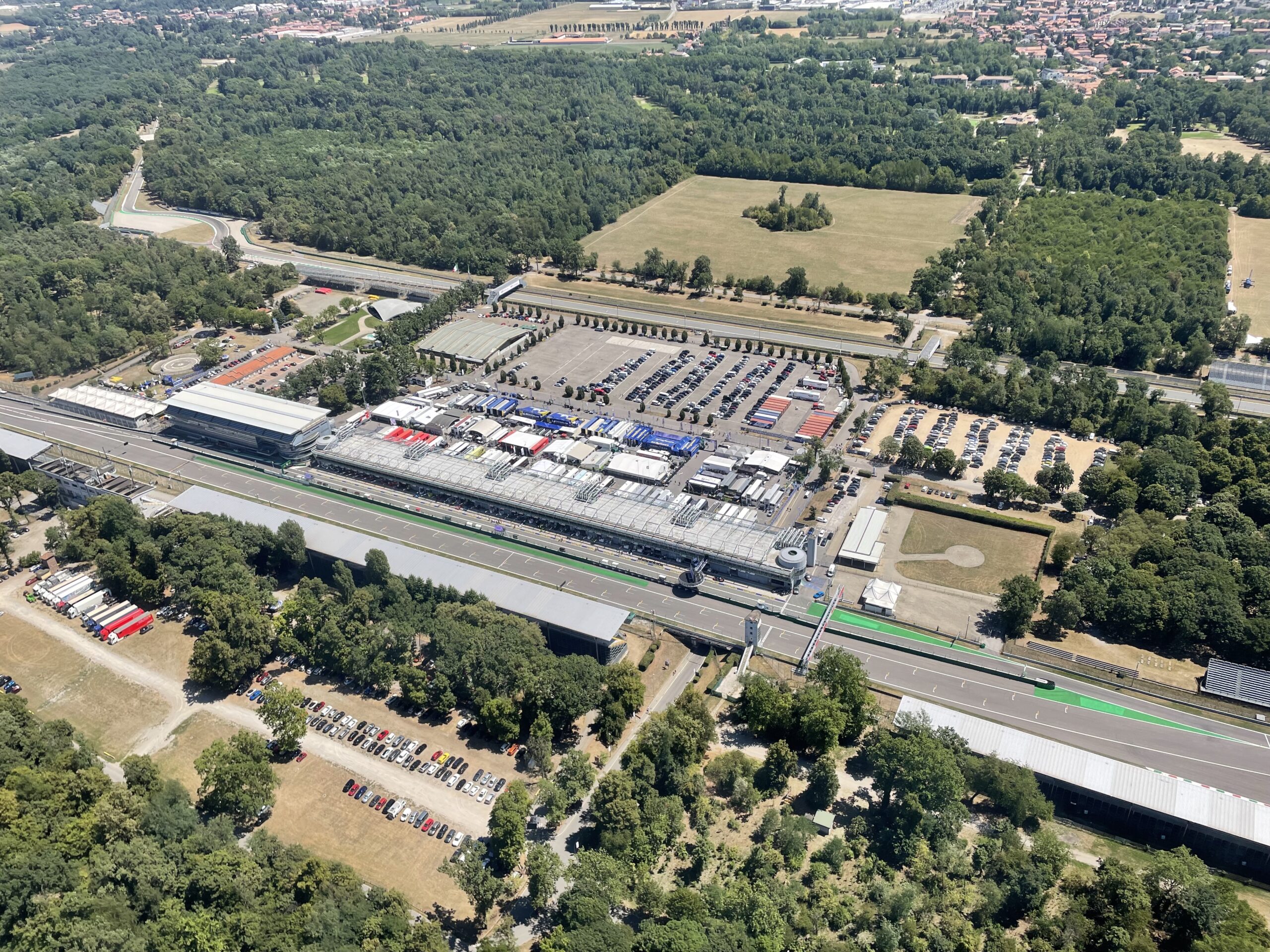 In volo su Monza sul dirigibile Goodyear