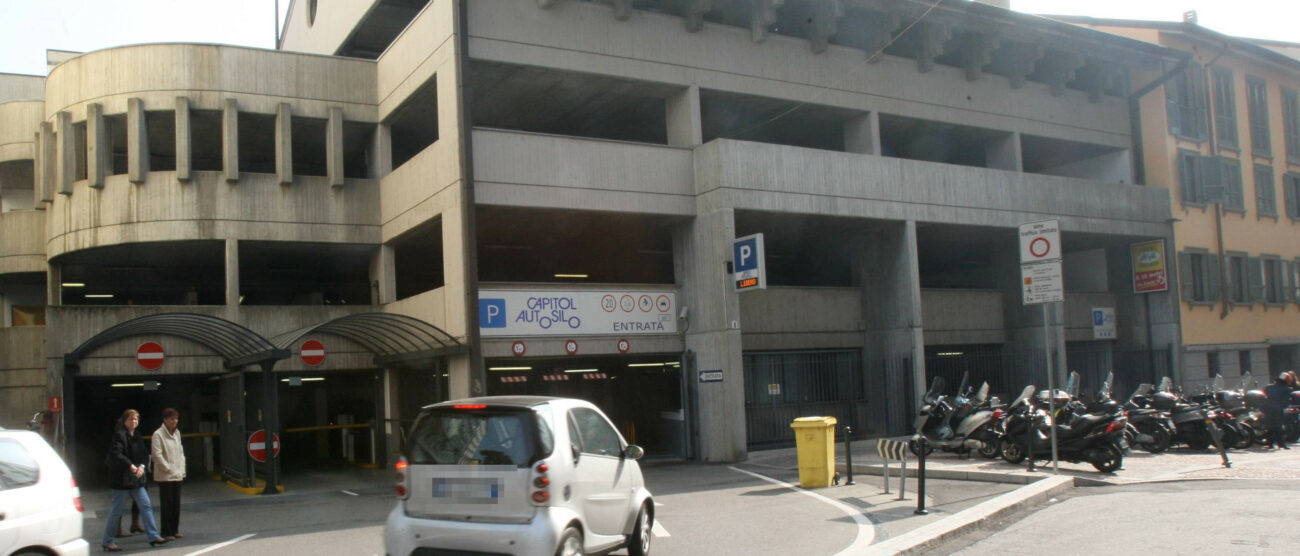 Monza autosilo via Pennati