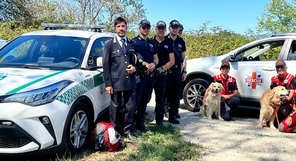 Ricerca donna a Senago: polizia locale e The Rescue Dog