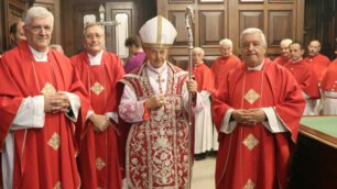 Seregno cardinal Bagnasco in basilica