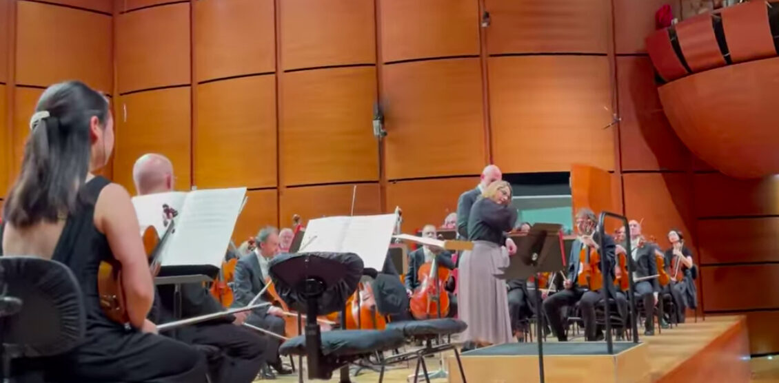 Ambra Redaelli sul palco dell'Orchestra Verdi