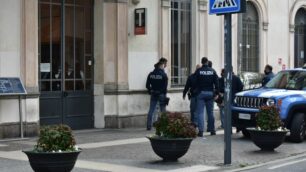 La polizia di Stato durante i controlli a Monza