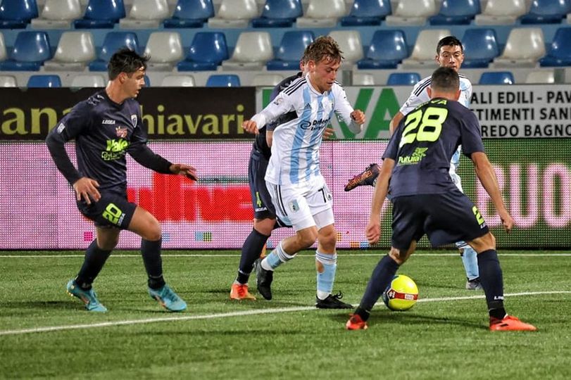 Calcio Renate Una fase della partita Entella Renate