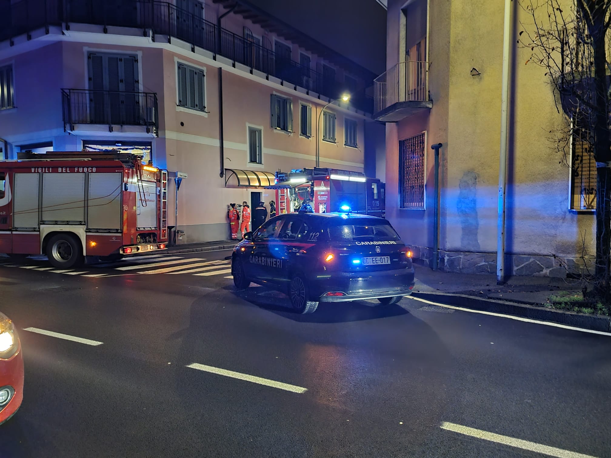 L'incendio in appartamento a Seregno
