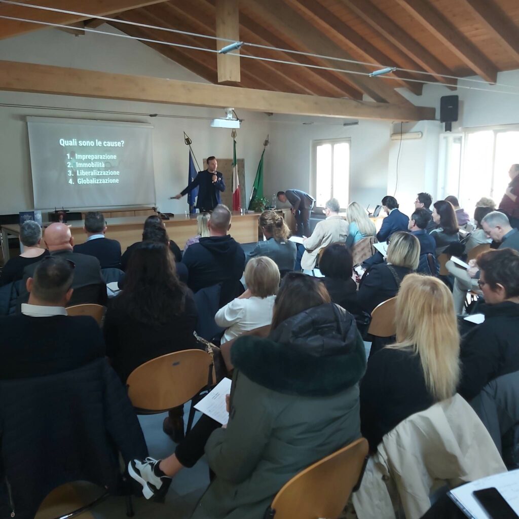 Senago Leonardo Leone Incontra i commercianti