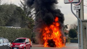 Villasanta incendio camion