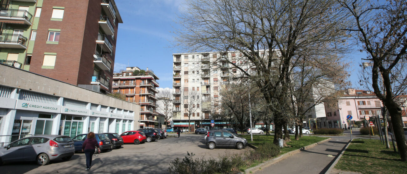 Monza piazza Giovanni XXIII a Triante