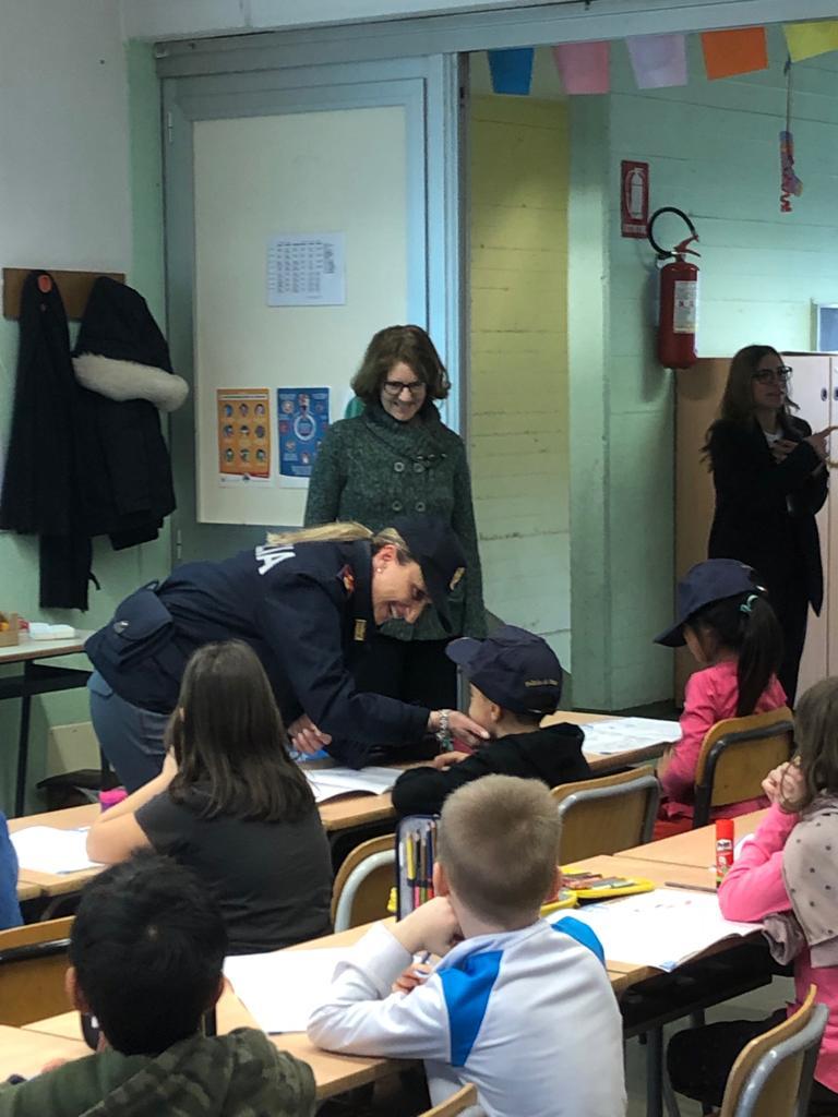 Monza Polizia di Stato scuola Omero