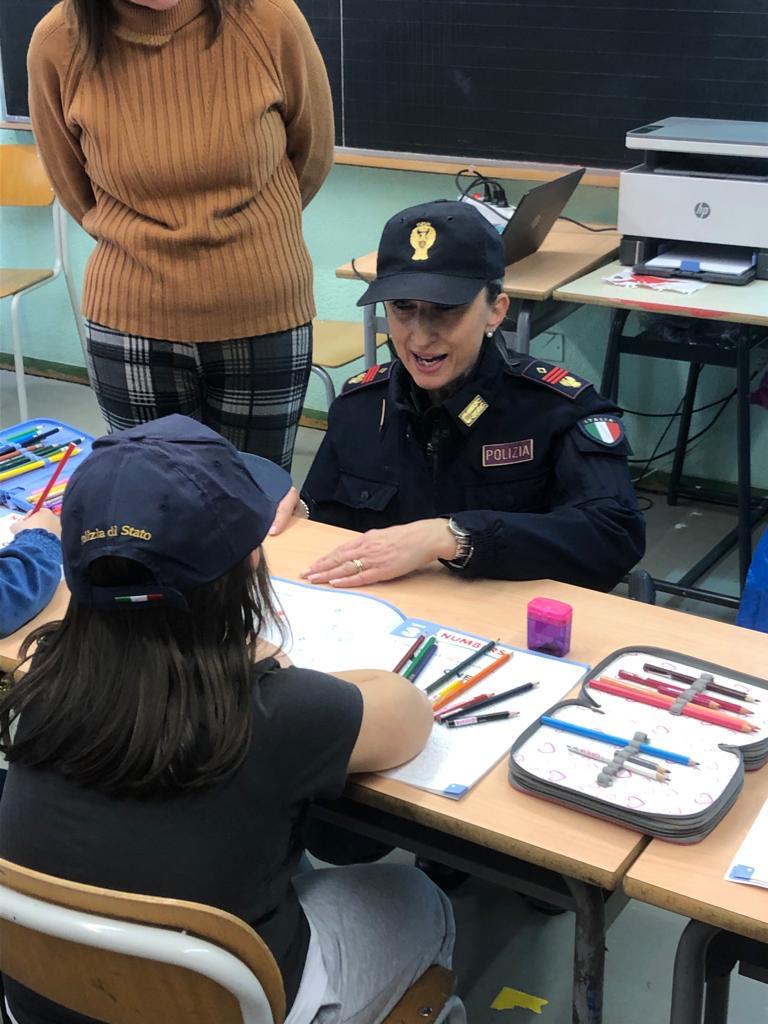 Monza Polizia di Stato scuola Omero