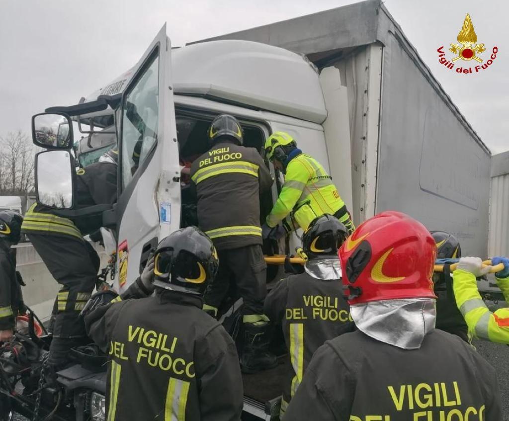 Incidente A4 Agrate Brianza