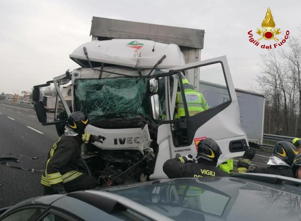 Incidente A4 Agrate Brianza