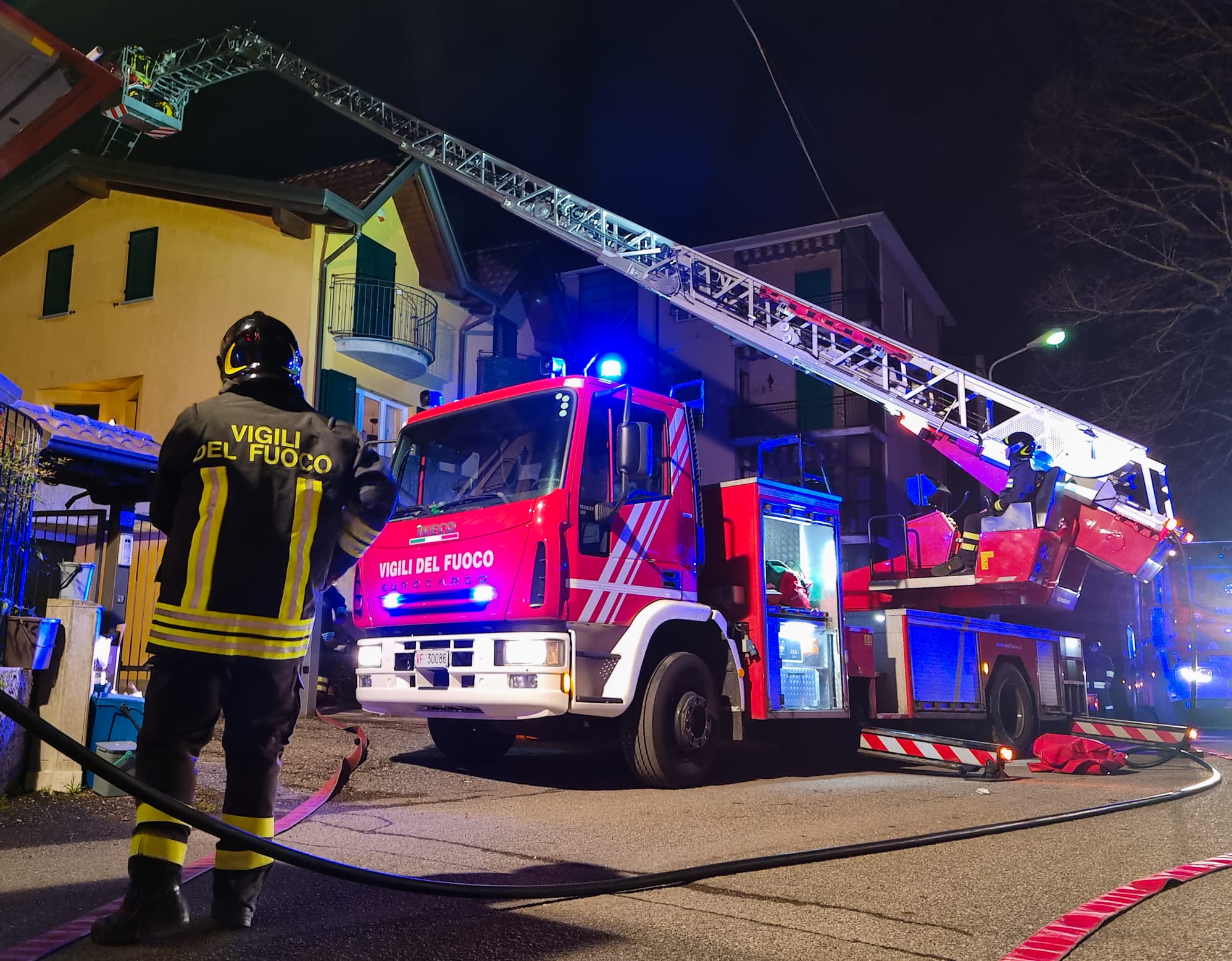 Incendio Besana in Brianza Calò