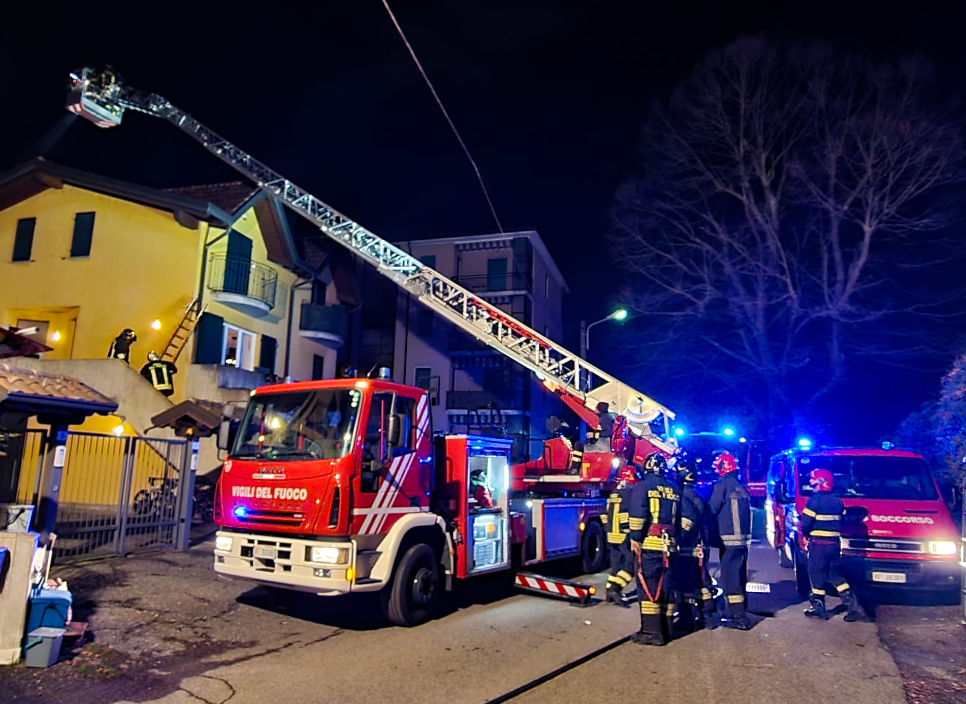 Incendio Besana in Brianza Calò