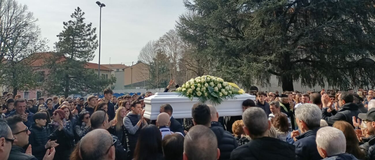 Monza funerale Cristian Donzello, 16 anni