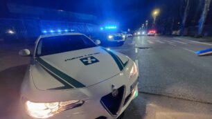 Intervento della Polizia locale di Seregno in via Briantina
