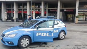 Una pattuglia della polizia di Stato a Monza