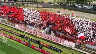 La curva biancorossa per Monza-Fiorentina il 23 aprile