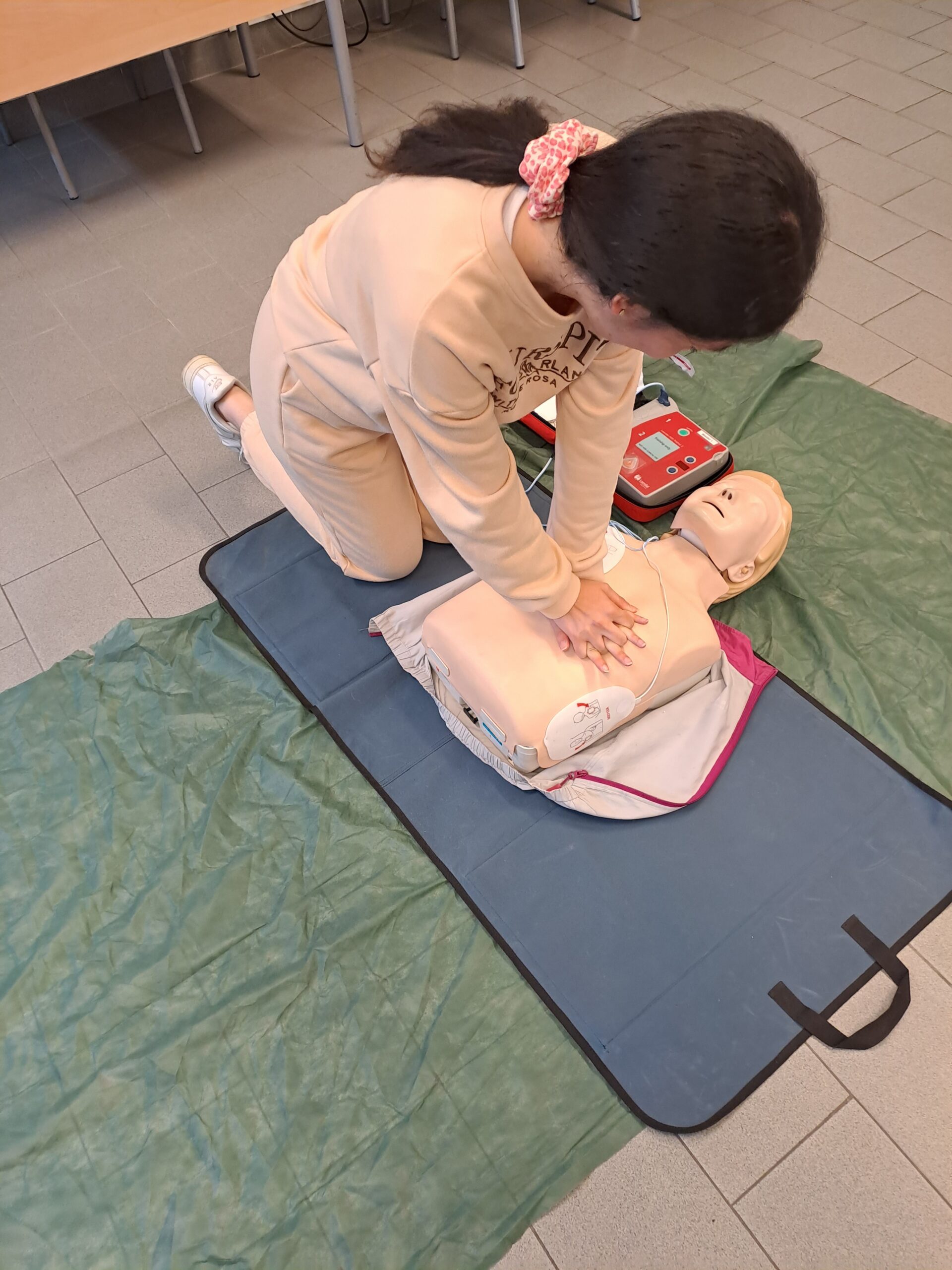 Croce Bianca Giussano e Liceo Parini foto manichino