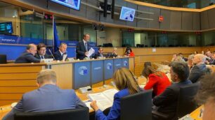 Regione Lombardia Fontana intervento in Parlamento europeo