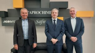 Muggiò Claudio Sadino, Presidente CDA L’Aprochimide; Giovanni Caimi, Presidente Sede di Monza e Brianza di Assolombarda; Marco Sadino, A.D. de L’Aprochimide