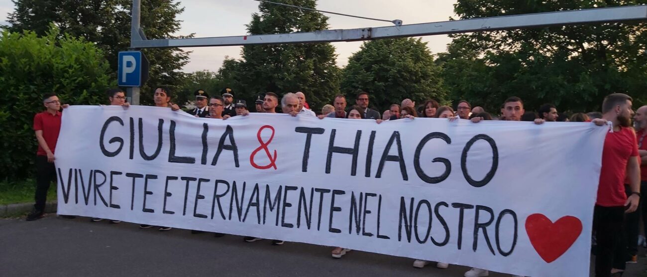 La marcia per Giulia Tramontano a Senago