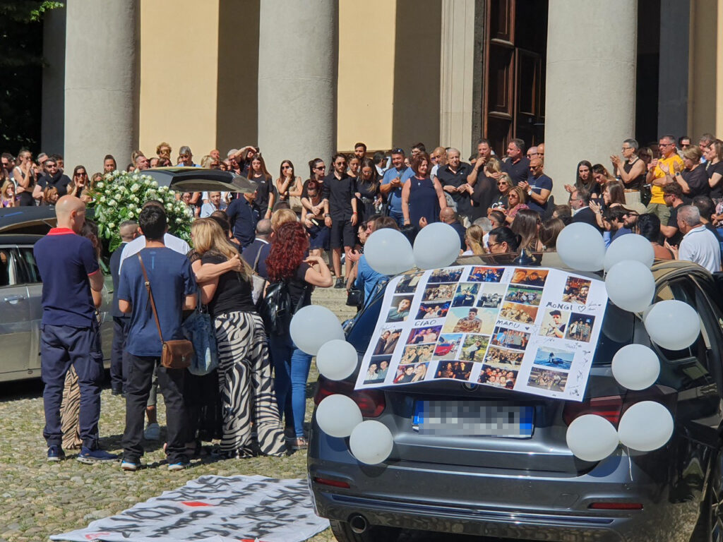 I funerali di Manuel Pistoria a Concorezzo