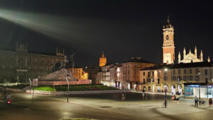 Piazza Trento e Trieste a Monza con la nuova illuminazione