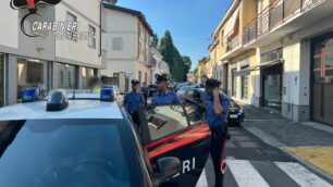 Carabinieri fermati a Cesano Maderno due fratelli per la sparatoria di Seregno