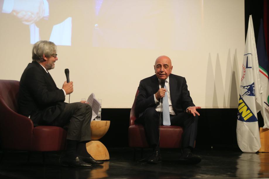 Adriano Galliani Binario 7 Monza: Paolo del Bebbio ha condotto la serata