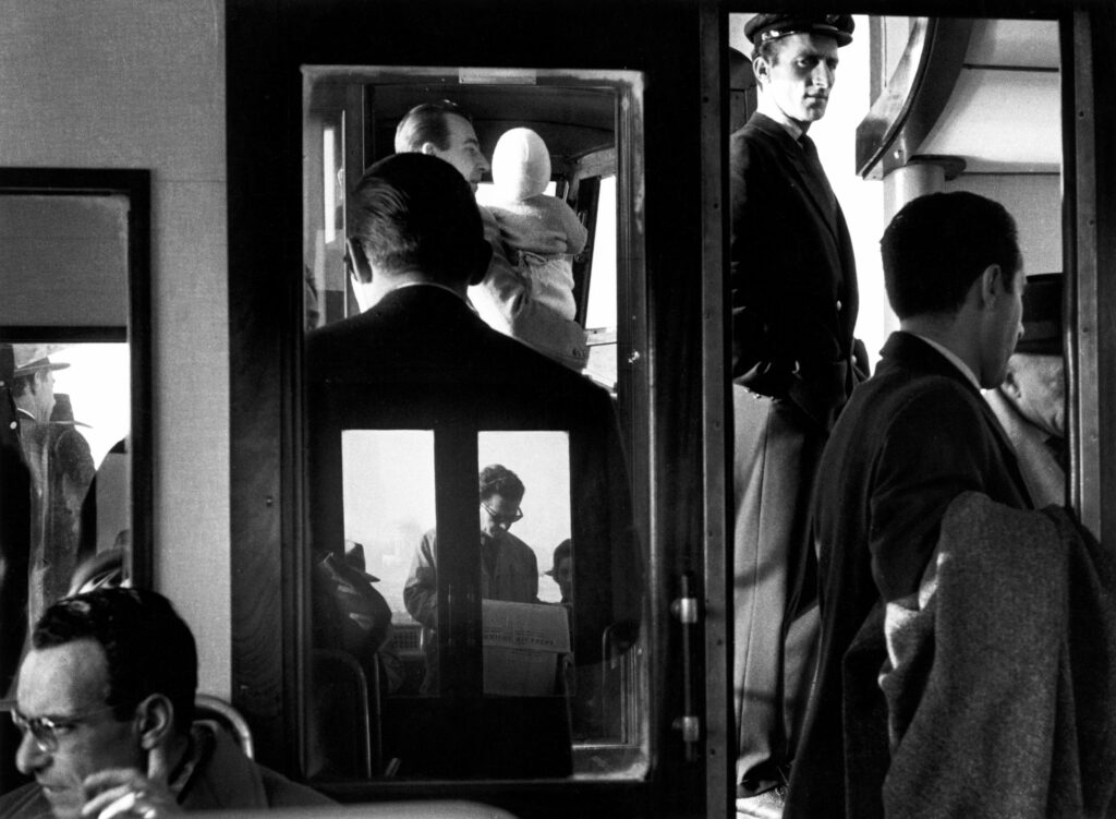 Gianni Berengo Gardin, SuI vaporetto, 1960