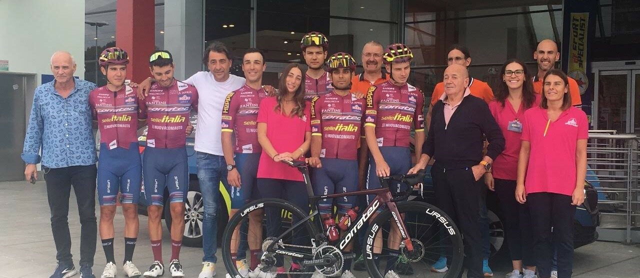 Lissone Coppa Agostoni 76: Selle Italia da Sergio Longoni nel negozio di Bevera di Sirtori
