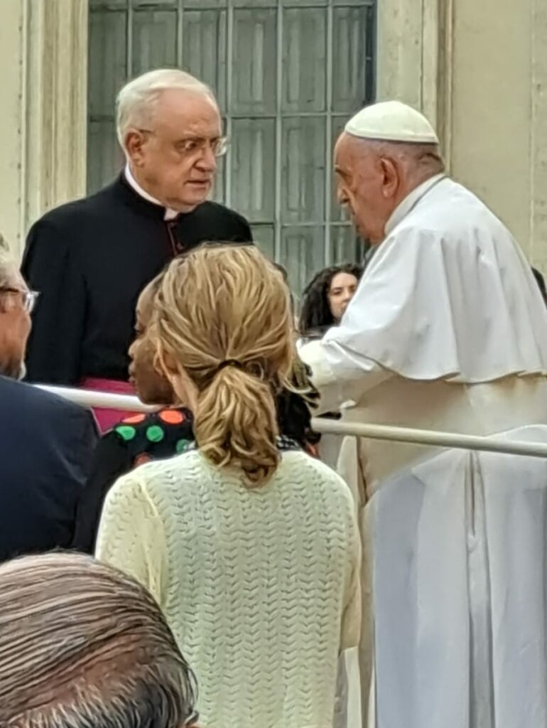 Lesmo Comunità Pastorale e Lega Filo d'Oro a Roma Papa Francesco