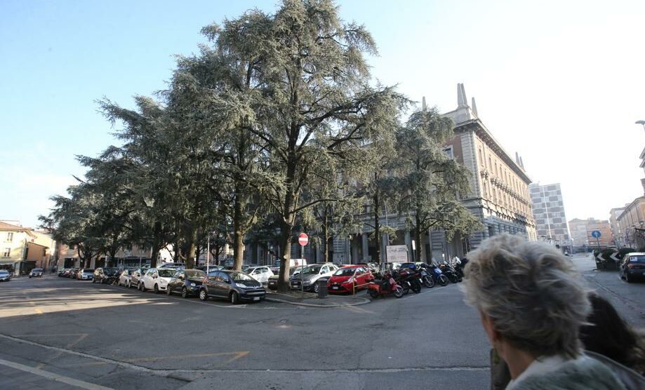 Monza piazza Carducci